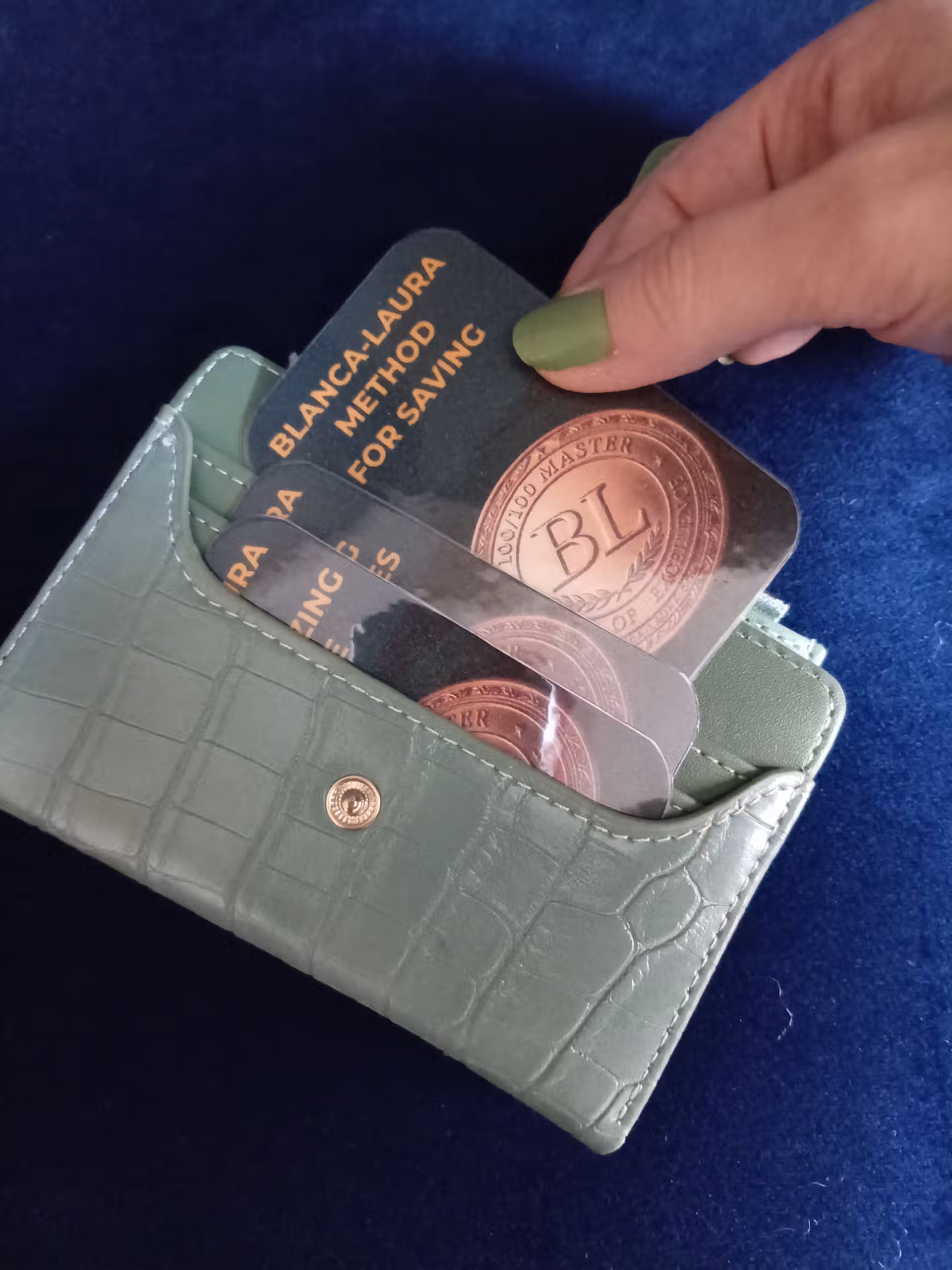 Blanca-Laura methods in the sage green wallet